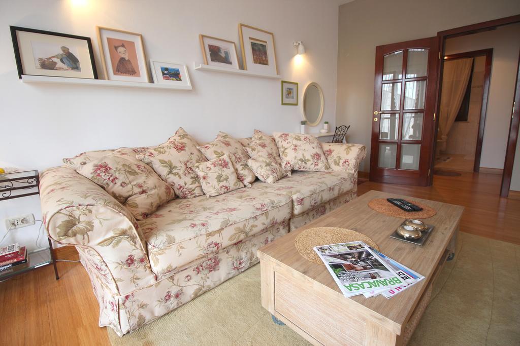 Romantic Apartment Pusta Ровінь Екстер'єр фото