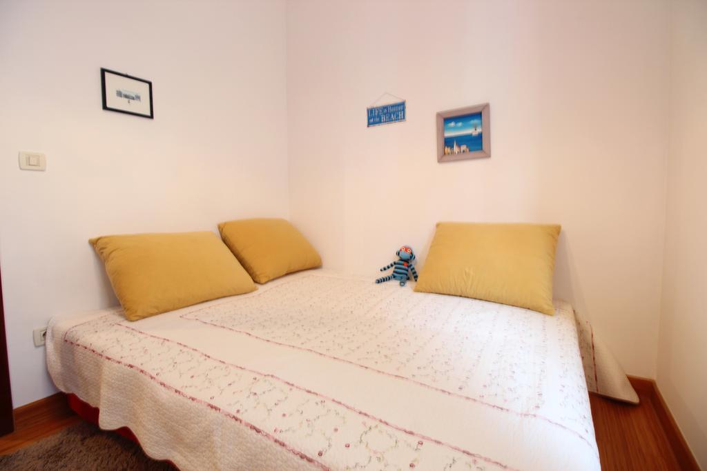 Romantic Apartment Pusta Ровінь Екстер'єр фото