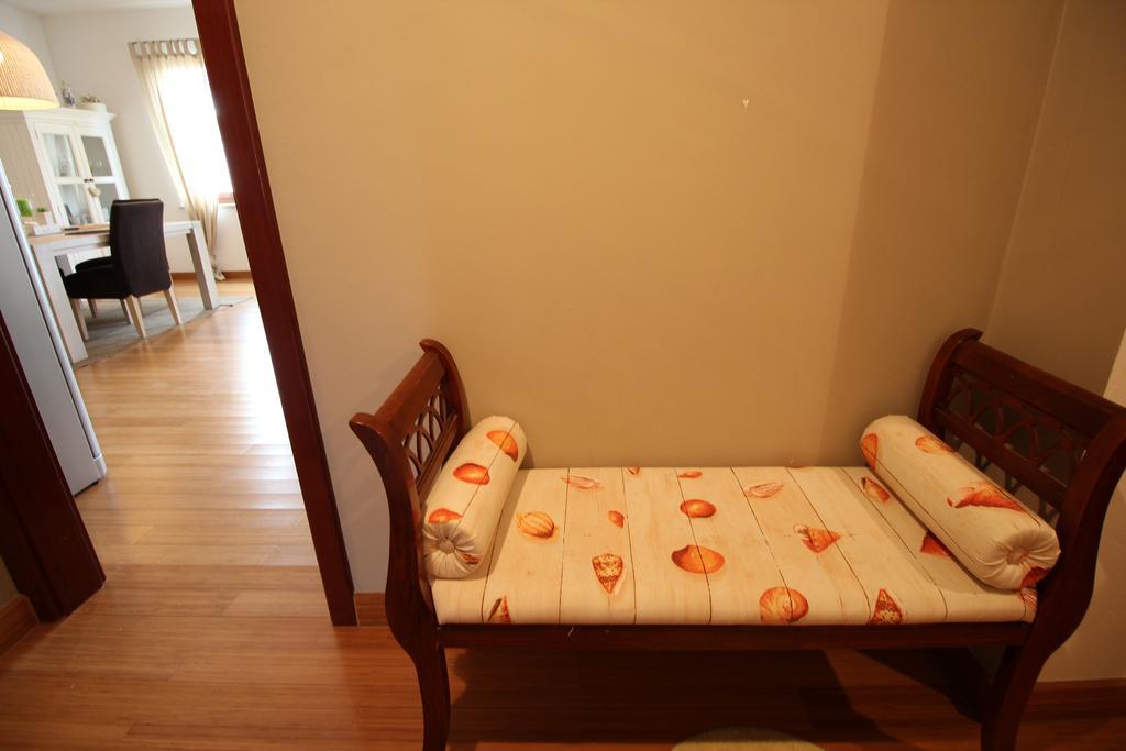 Romantic Apartment Pusta Ровінь Екстер'єр фото